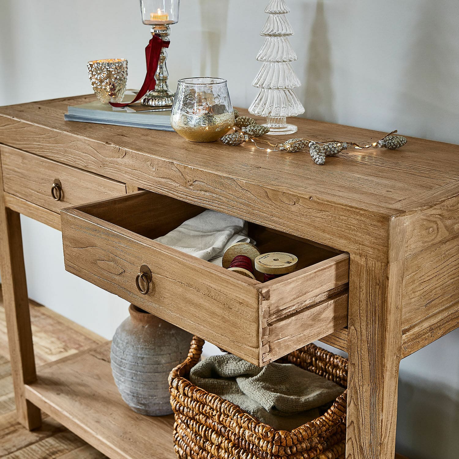 Sidetable Vynesford