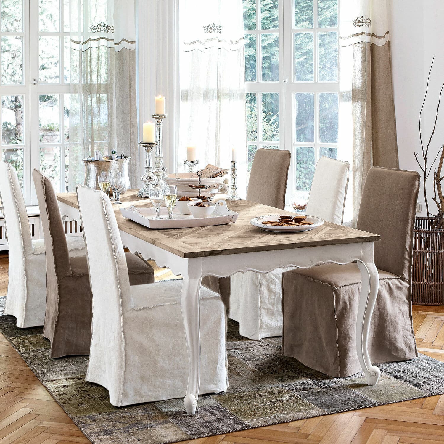 Tafel Bellevue